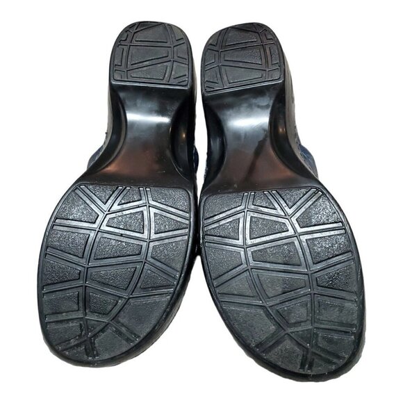 GH Bass & Co Womens Sheena Blue & Black Floral Embossed Tooled Clog Shoe Sz 9.5M - Picture 9 of 14